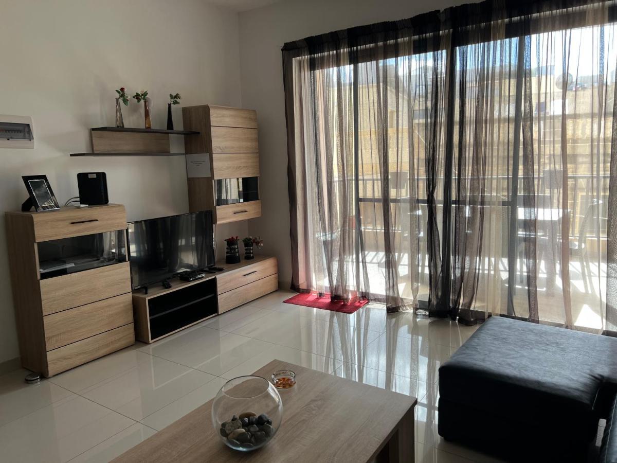 Claire'S Court Apartman Marsaxlokk Kültér fotó