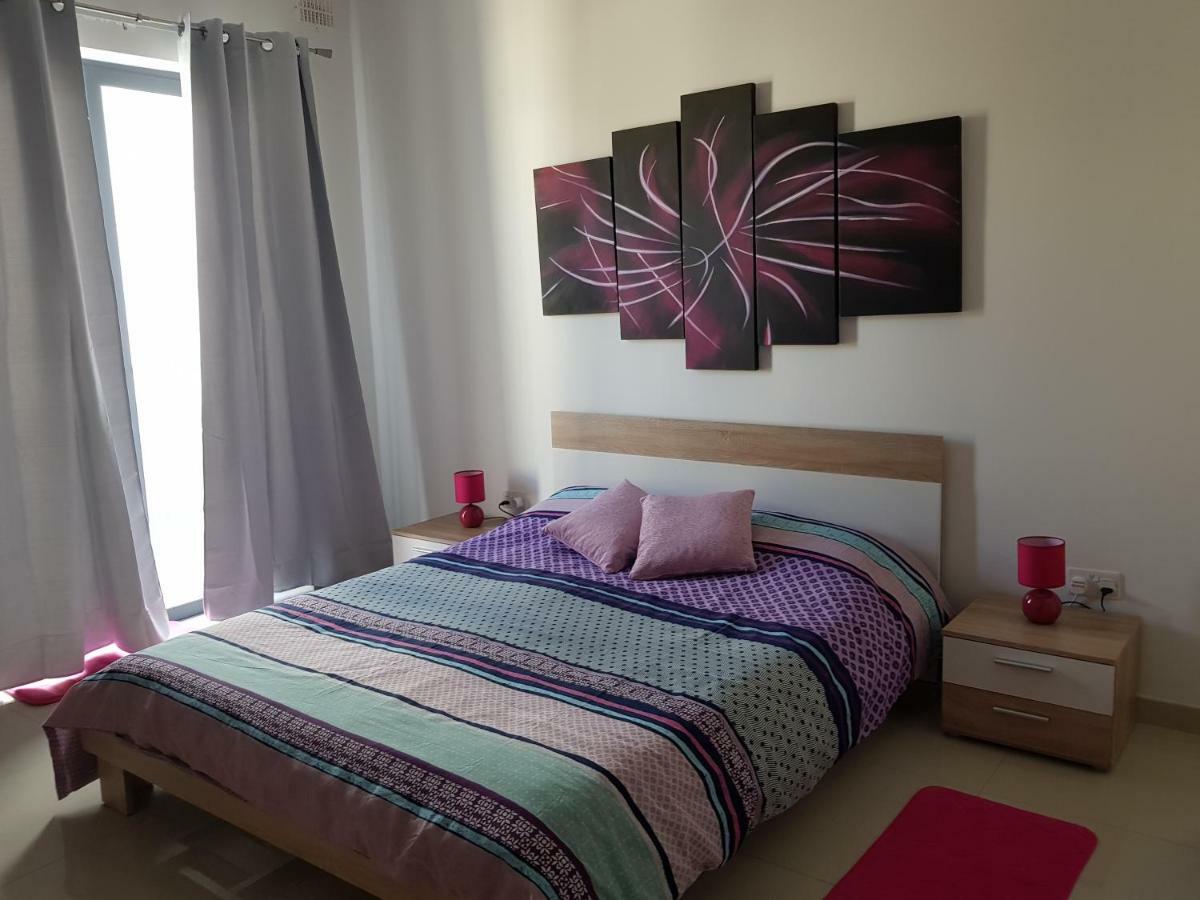 Claire'S Court Apartman Marsaxlokk Kültér fotó